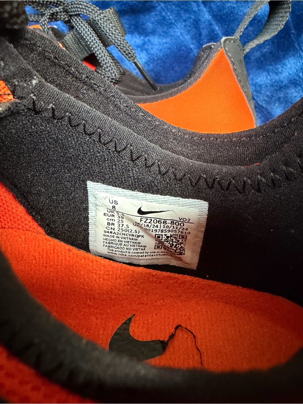 Nike Orange and Black Running Sneakers with White Accents - Picture 4 of 6
